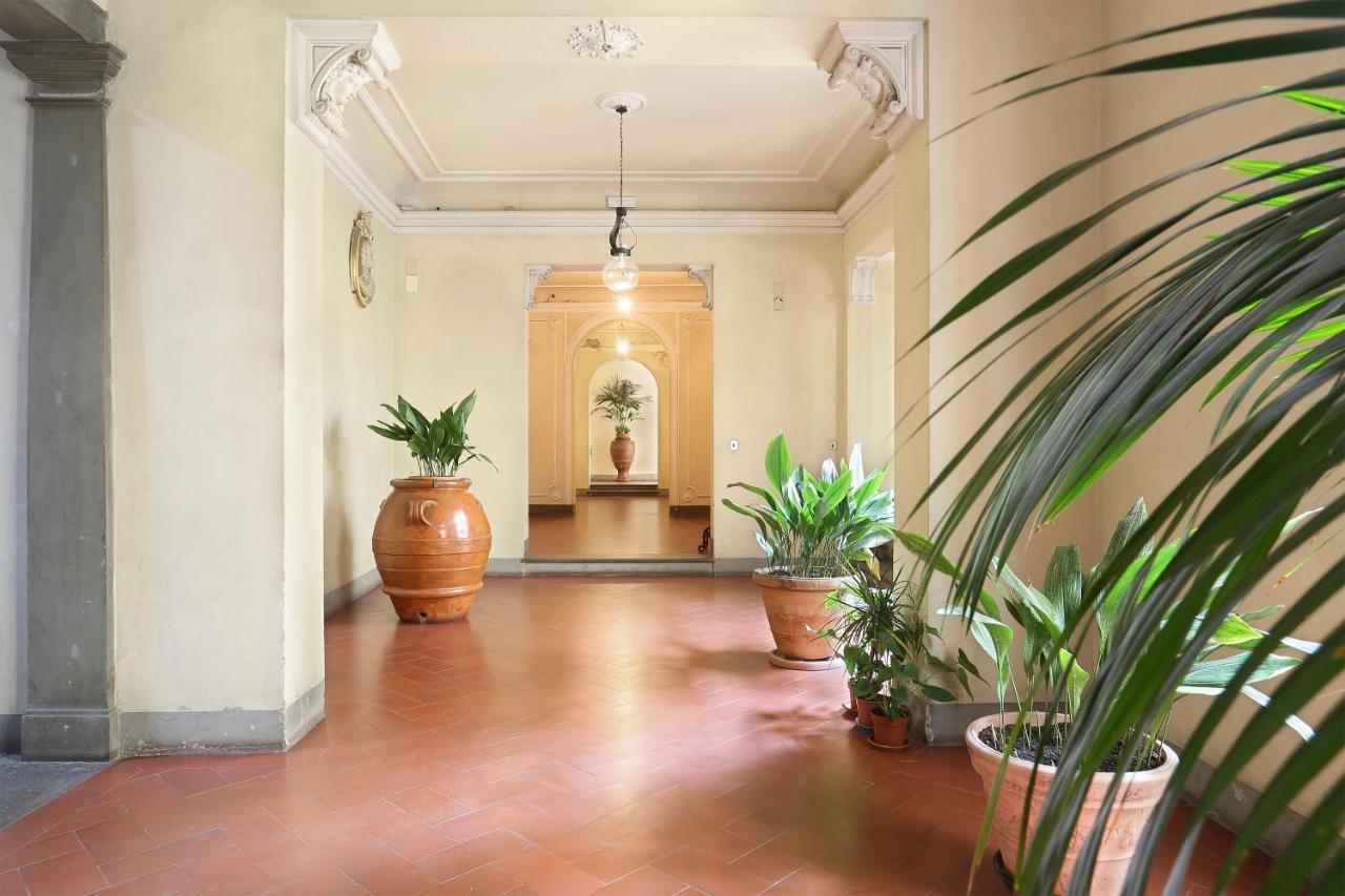 Apt. Perla - Pauline Suites, Palazzo Borghese Florence Luaran gambar