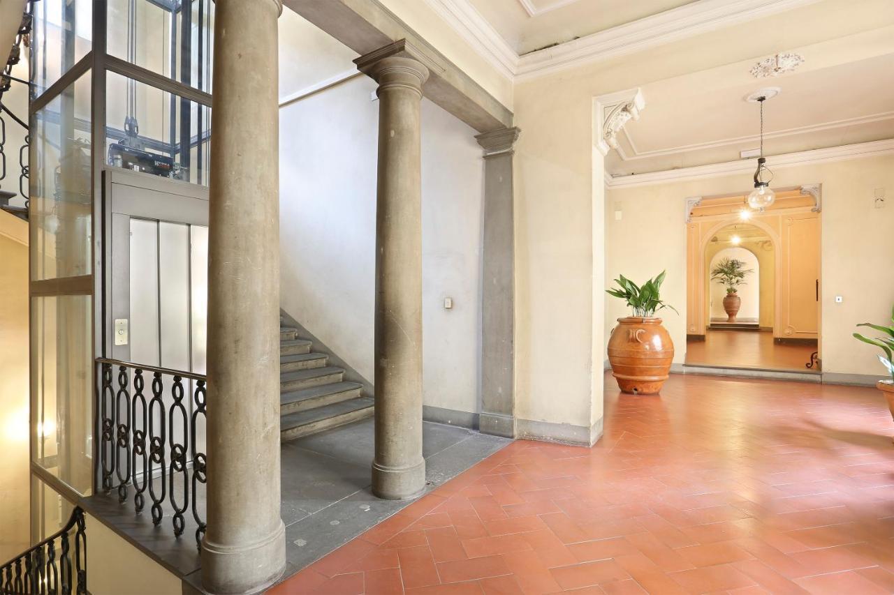 Apt. Perla - Pauline Suites, Palazzo Borghese Florence Luaran gambar